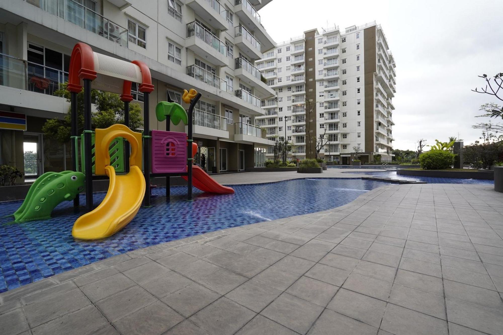 Oyo 94100 Gateway Pasteur Apartment By Ilyasa Bandung Bagian luar foto