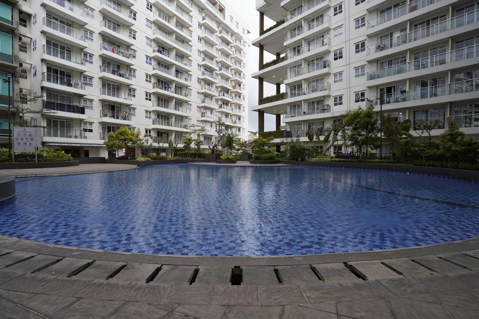Oyo 94100 Gateway Pasteur Apartment By Ilyasa Bandung Bagian luar foto