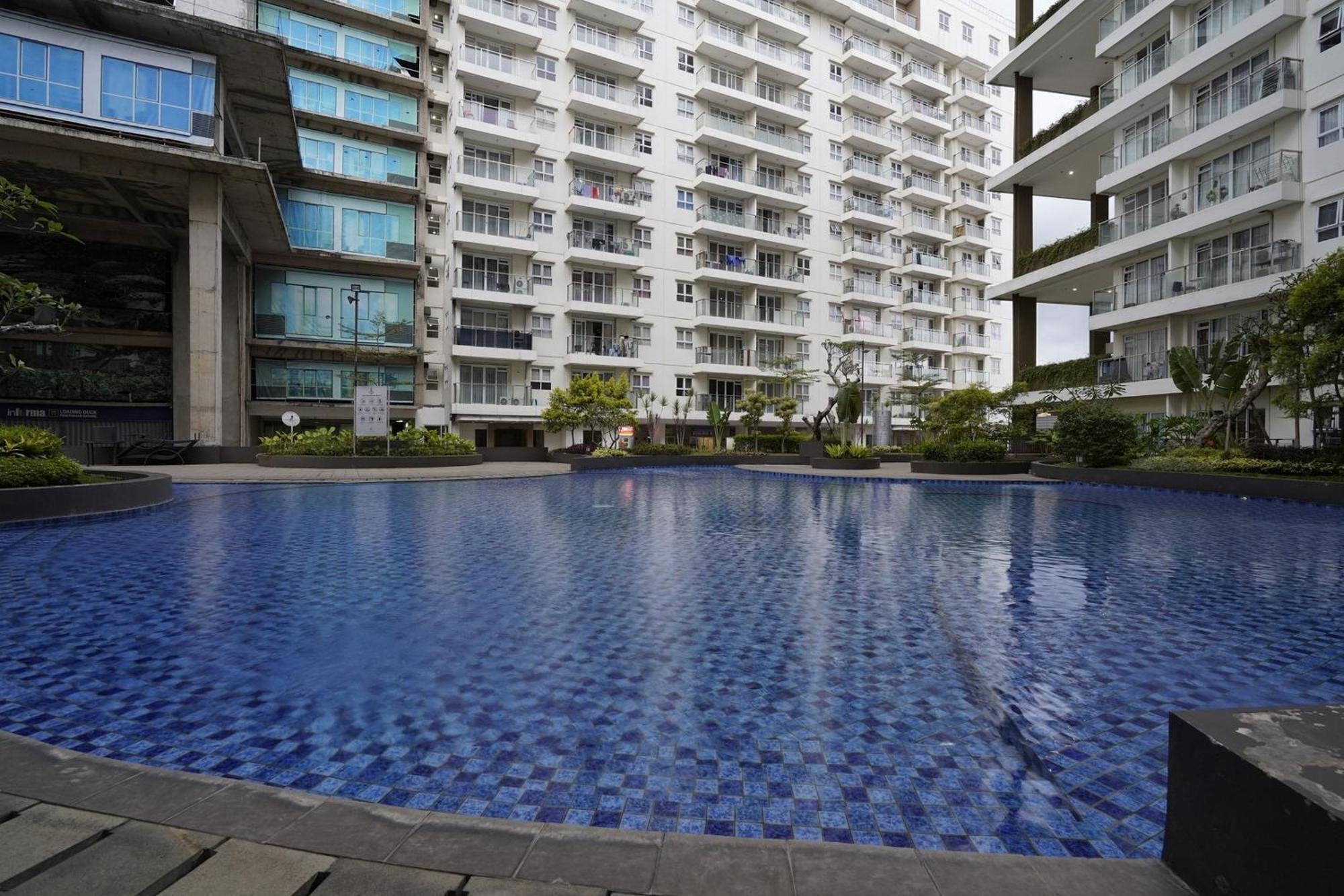 Oyo 94100 Gateway Pasteur Apartment By Ilyasa Bandung Bagian luar foto
