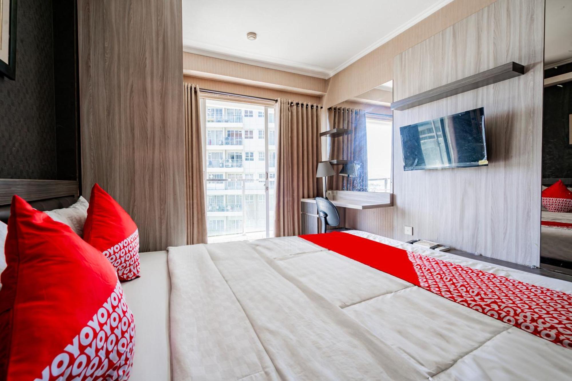 Oyo 94100 Gateway Pasteur Apartment By Ilyasa Bandung Bagian luar foto